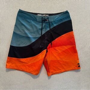 Billabong Men's Blue and Orange Board Shorts like new zip back pocket